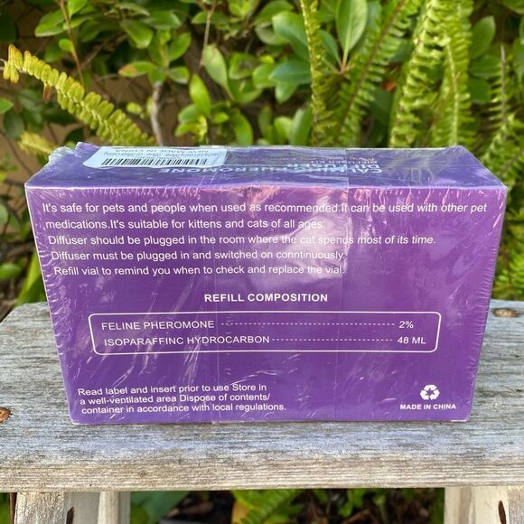 NIB New Cat Calming Pheromone Diffuser Pet Relax Cats/Kittens All Ages - Picture 3 of 5